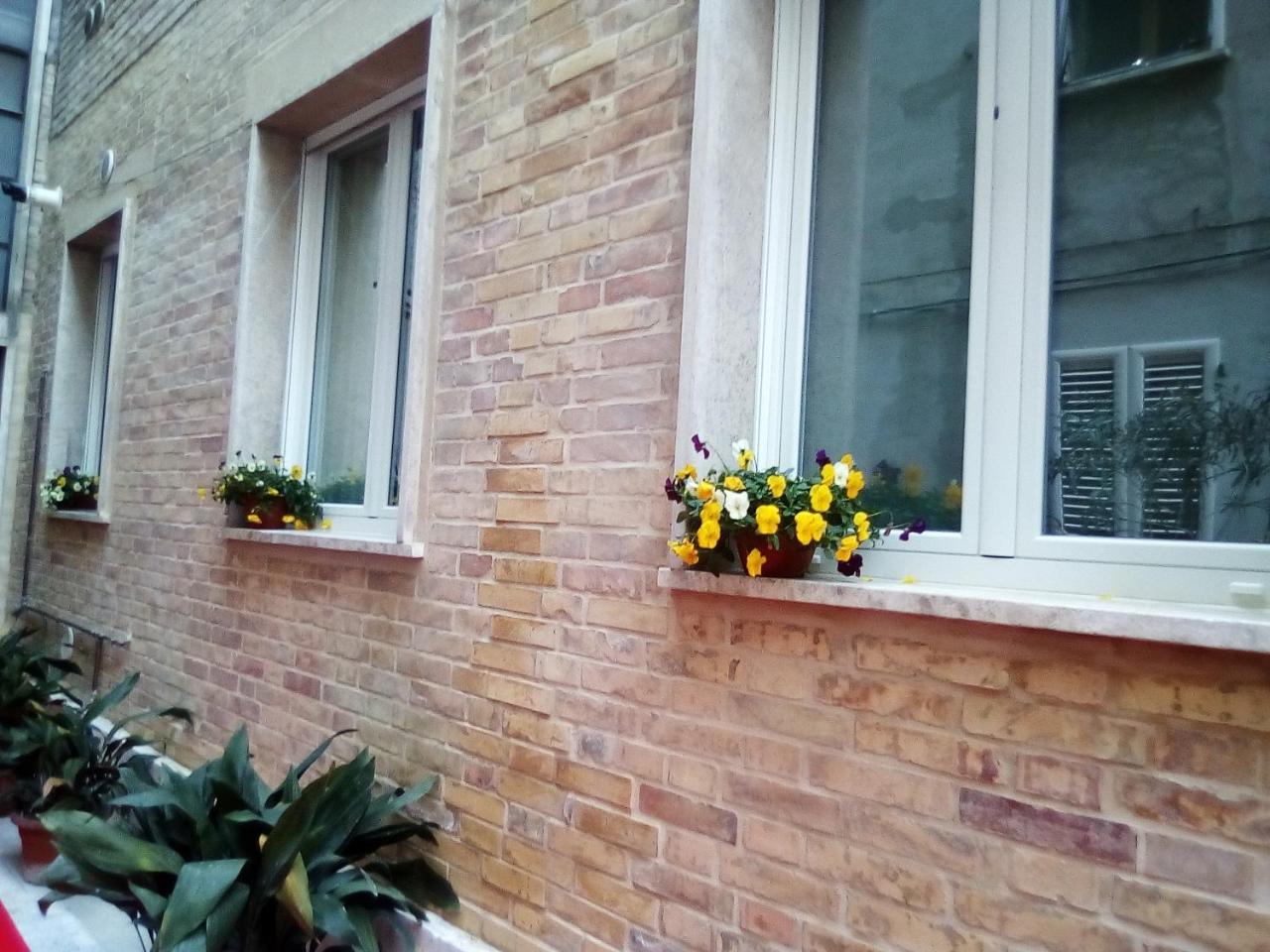 Bed and Breakfast Officina Urban Sleep San Benedetto del Tronto Exteriér fotografie