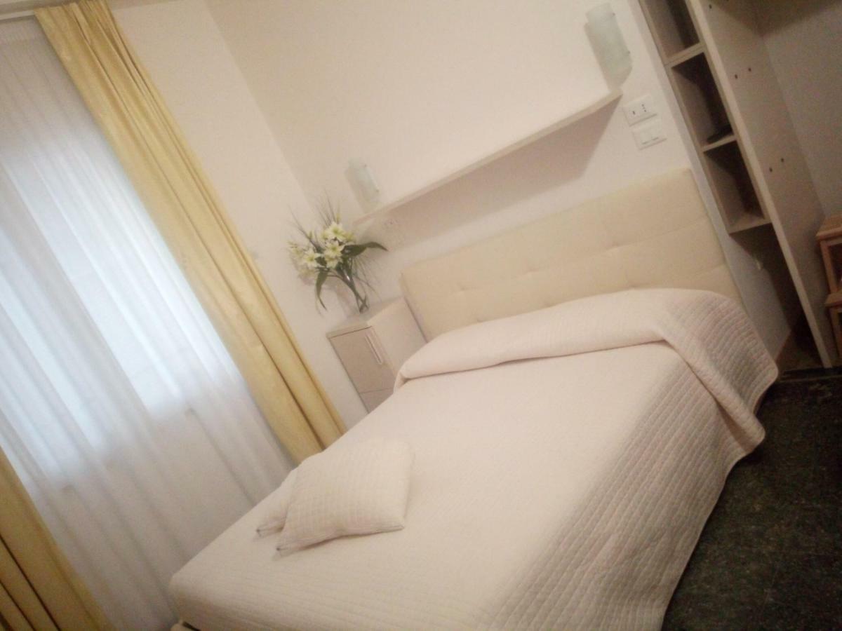 Bed and Breakfast Officina Urban Sleep San Benedetto del Tronto Exteriér fotografie